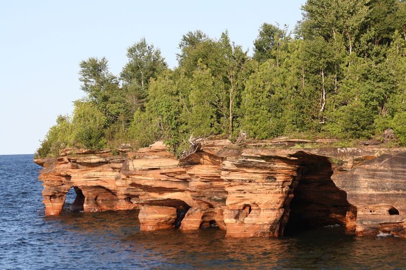 Wisconsin — Apostle Islands & Devil’s Island sea caves (Bayfield area)