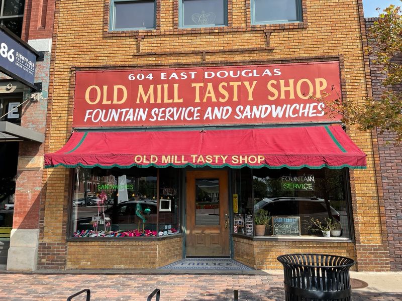 Old Mill Tasty Shop, Wichita