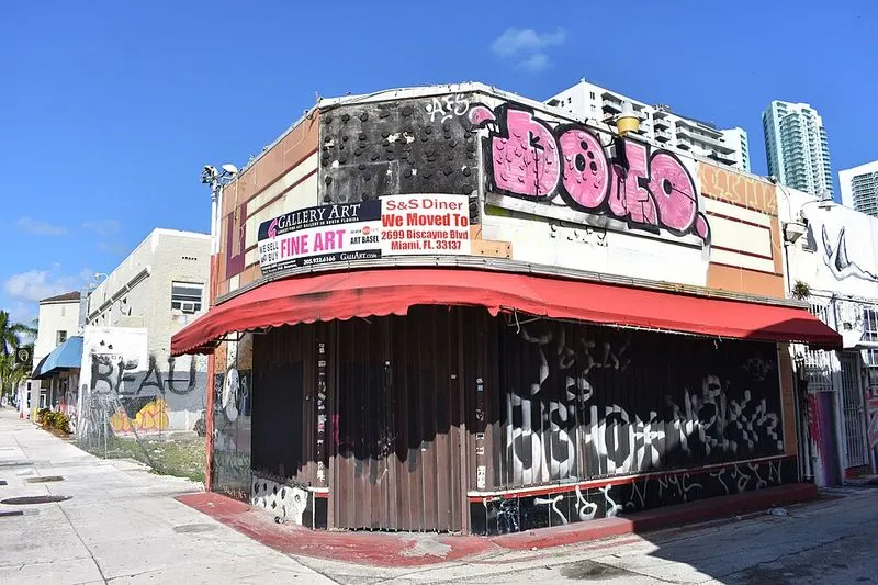 S & S Sandwich Shop – Miami