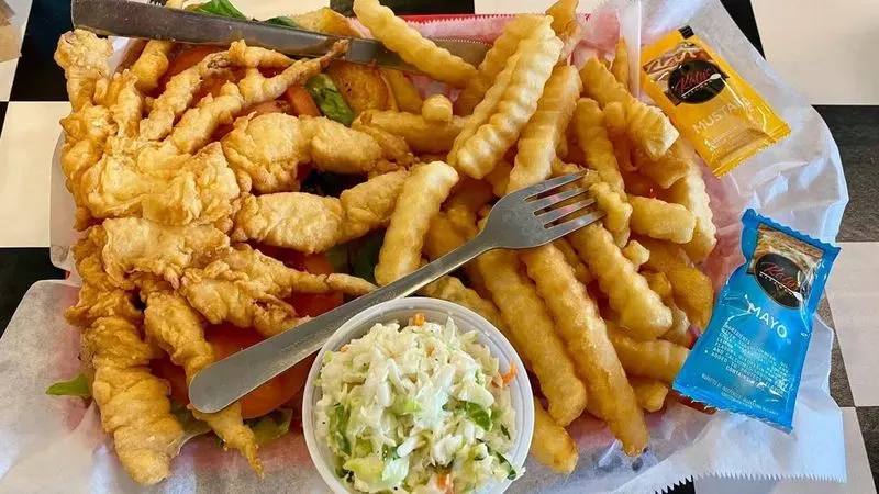 Doc’s Seafood Shack & Oyster Bar – Orange Beach, AL