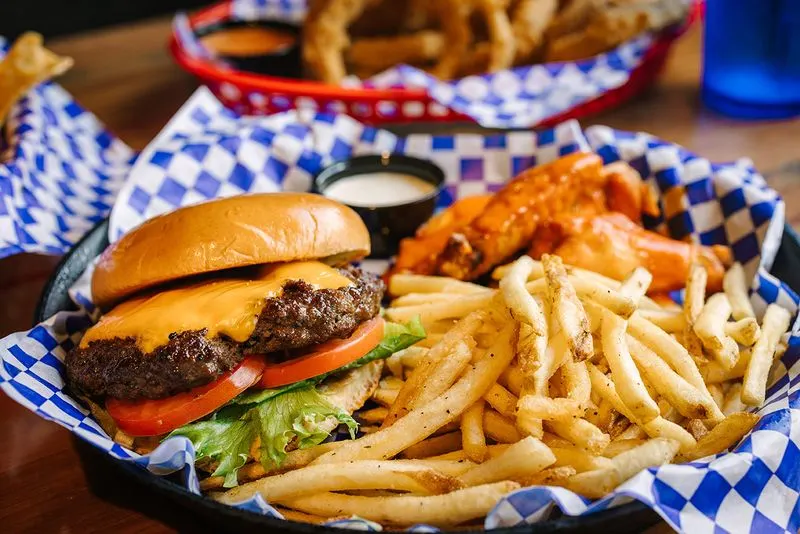 Blue Moose Burgers & Wings – Pigeon Forge