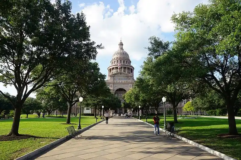 Don’t Underestimate How Big Texas Really Is