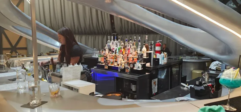 Sky Nova Café Bar & Grill – Bryce Canyon City