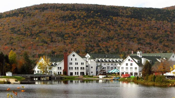 11 New Hampshire Mountain Towns Locals Say Don’t Feel Like Family Anymore