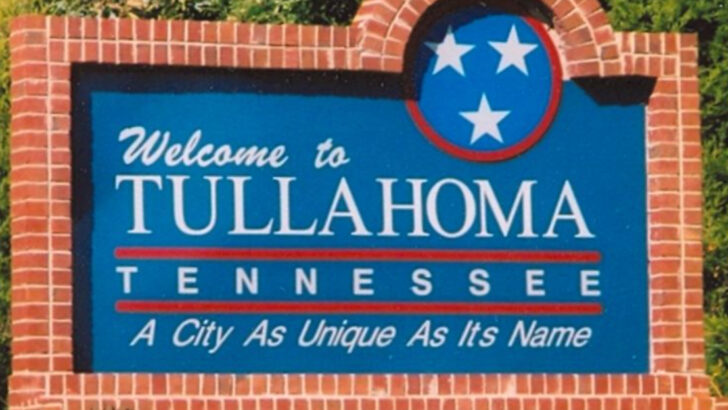 11 Tennessee River Towns Locals Say Have Changed Beyond Recognition (For the Good)