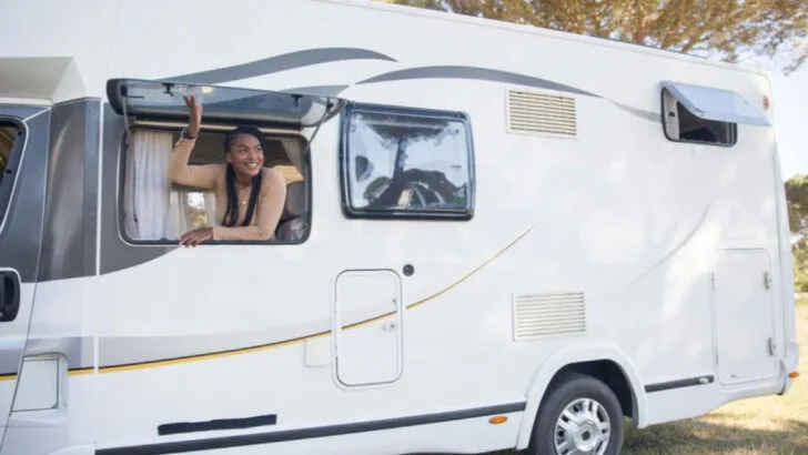 11 Vacation Trends from the ’80s That Are Making a Comeback