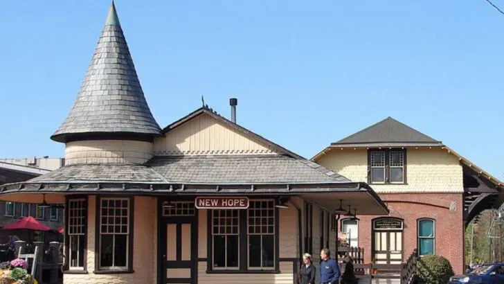 14 Historic U.S. Towns That Are Struggling to Keep Their Old-World Character