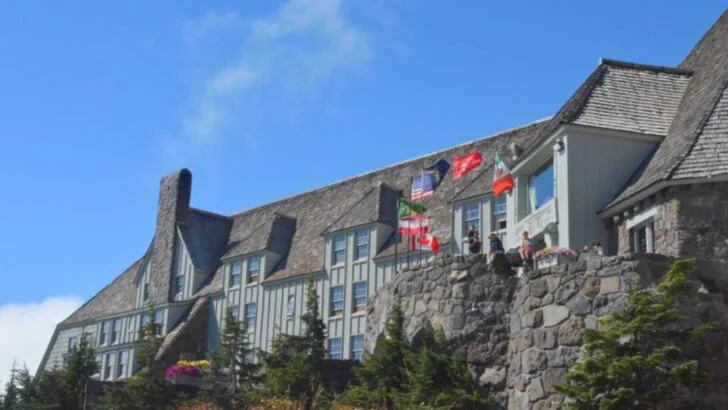 16 Best Historic Hotels in the West That Look Exactly Like They Did 100 Years Ago