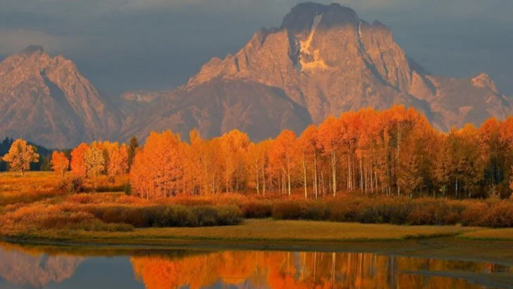 17 Peaceful Outdoor Escapes Across America Perfect for a Fall Weekend