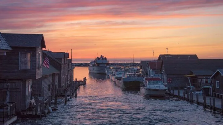 18 Small U.S. Towns That Are Perfect for Doing Absolutely Nothing