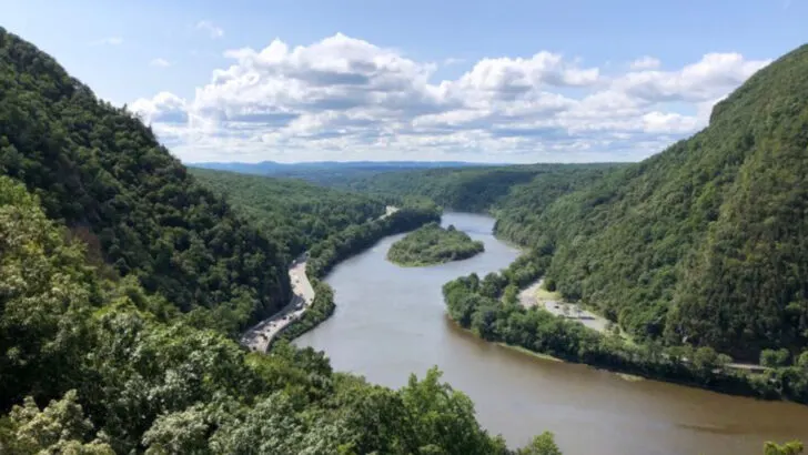 20 One-Day Mountain Climbs on the East Coast Every Hiker Should Try