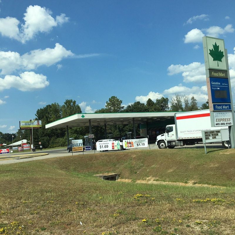 Seafood Express – Meridian, MS