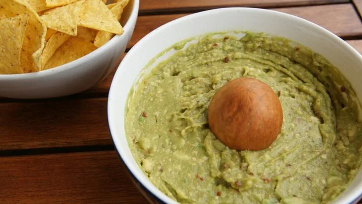 5 Dishes to Rethink at Your Favorite Mexican Restaurant and 5 Better Choices to Order
