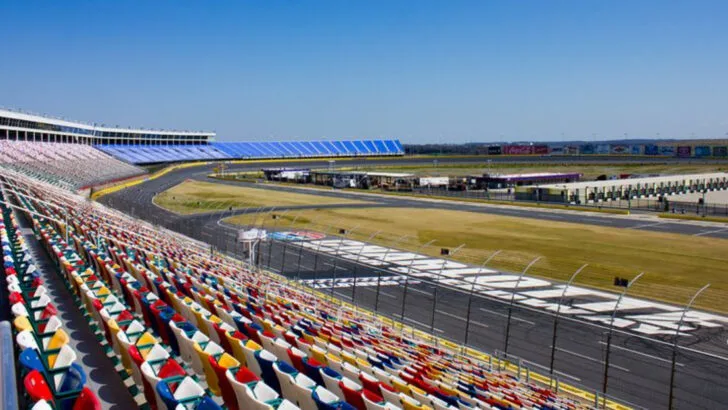 5 Iconic NASCAR Tracks in the South and 5 Racing Towns Where Speed Is A Way Of Life