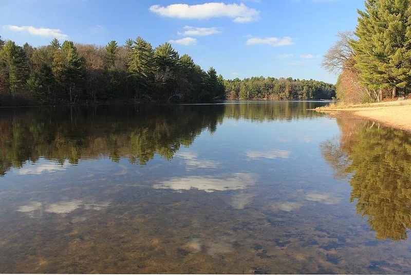 Mirror Lake (Mirror Lake State Park)