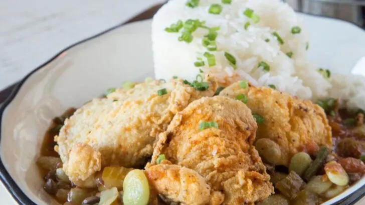 7 South Carolina Lowcountry Kitchens Locals Choose Over the Tourist-Packed Eateries