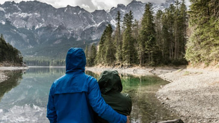 8 Heartfelt Ways Travel Changes You Before You Return Home