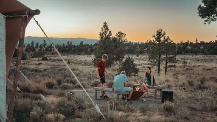 8 Reasons Tourists Keep Getting Kicked Out Of Utah State Parks