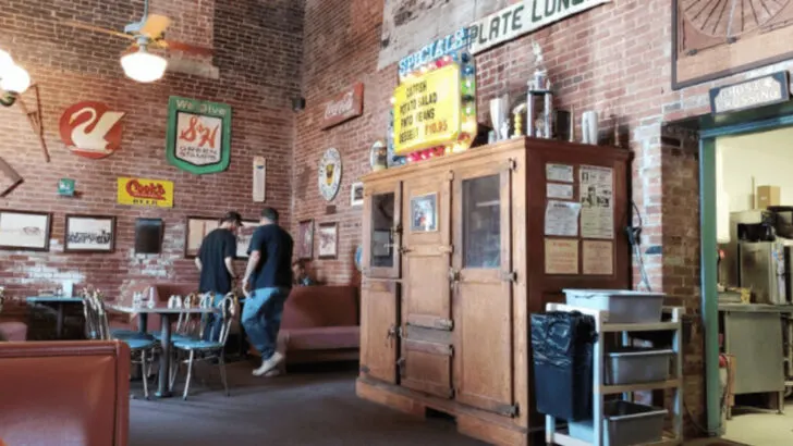 8 Small-Town Texas Restaurants Locals Swear Have the Best Chicken Fried Steak