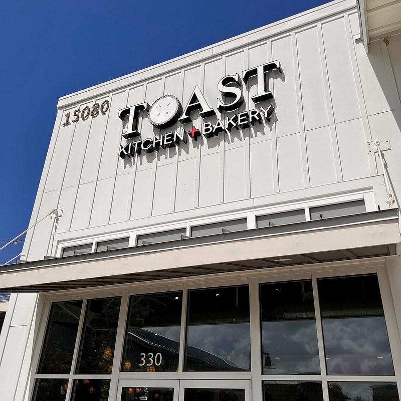 Toast Kitchen & Bakery – Costa Mesa