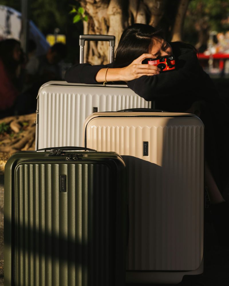 Overpacking heavy luggage