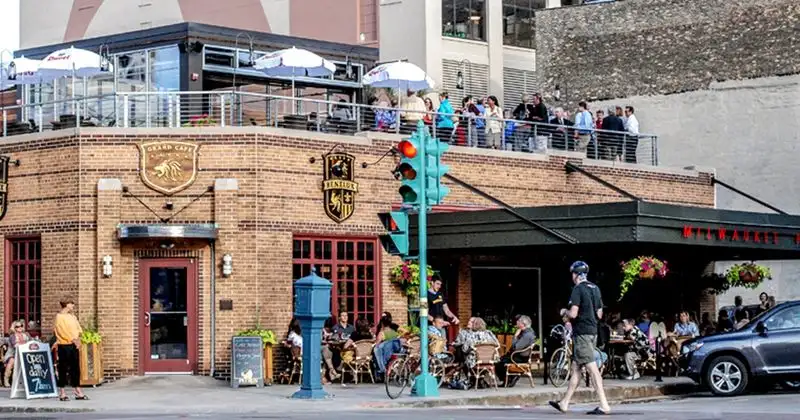 Café Benelux (Milwaukee)