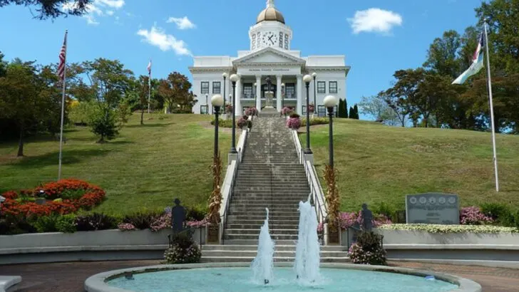 9 North Carolina Blue Ridge Towns Locals Say They Can’t Afford Anymore