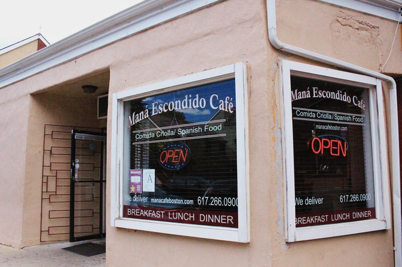 Maná Escondido Café – Boston, MA