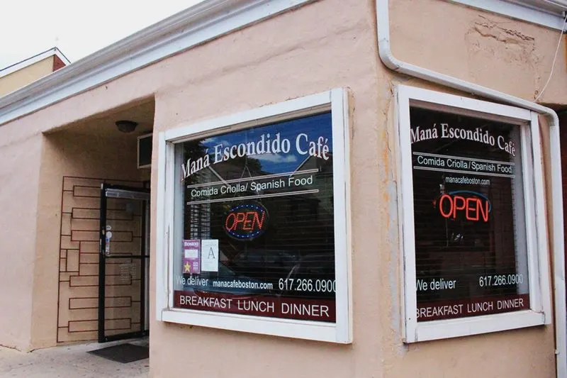 Maná Escondido Café – Boston, MA