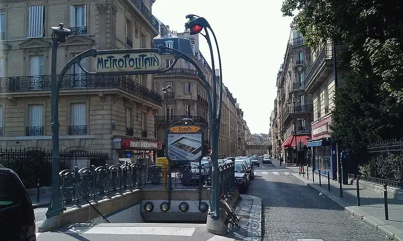 Confusing Public Transportation Systems