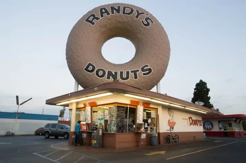 Randy’s Donuts (Inglewood)