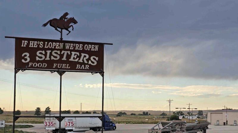 3 Sisters Truck Stop – Manville