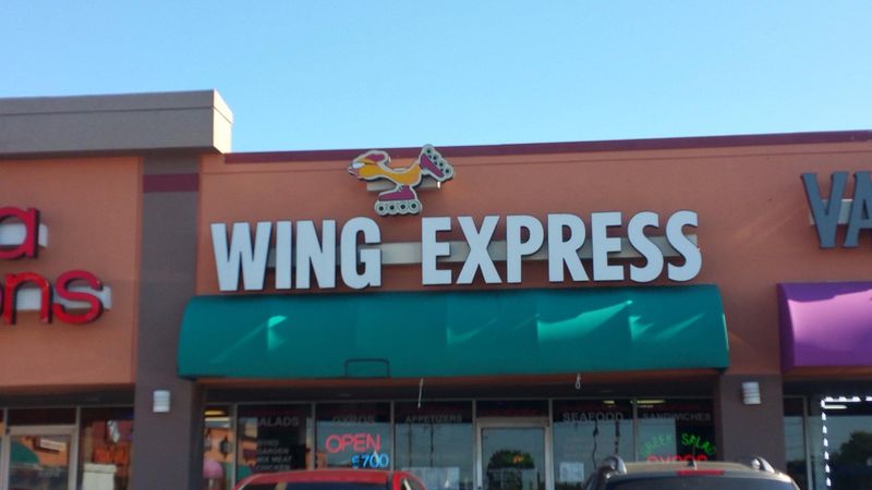 Doc Watson’s — Toledo, OH