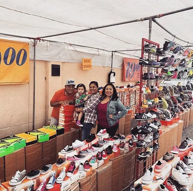 Paramount Swap Meet (Paramount)