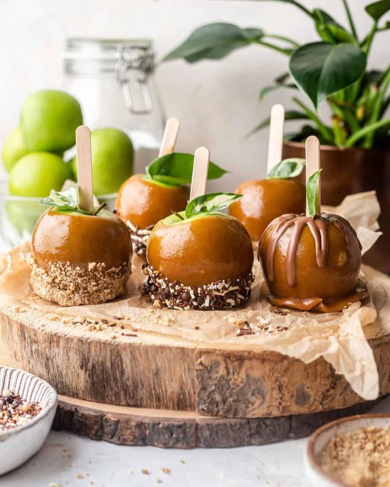 Caramel or Candy Apples