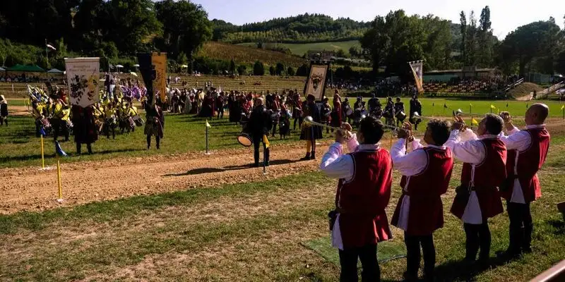 The Festivals That Freeze Time