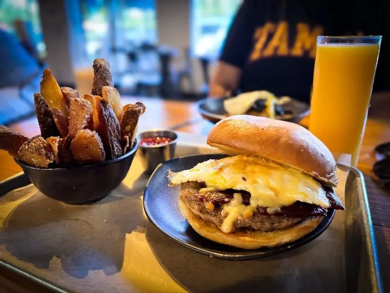 The Boozy Pig — Tampa