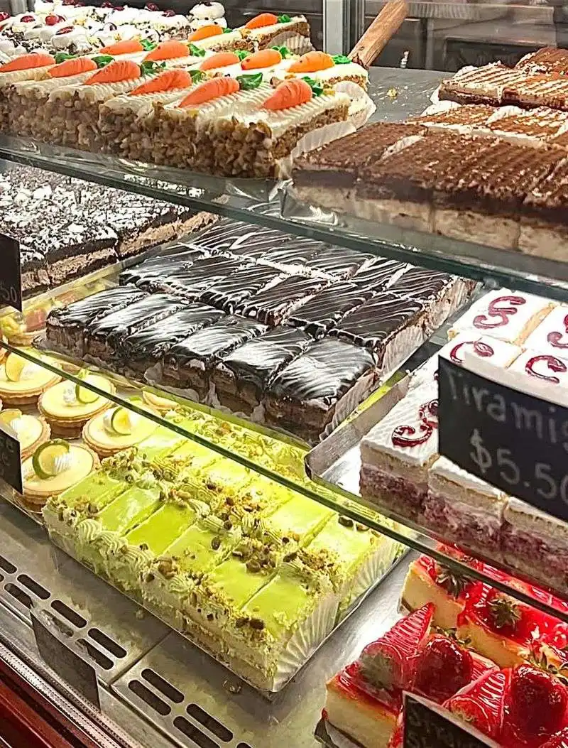 Modern Pastry