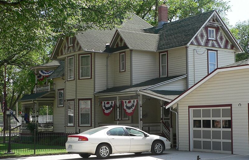 Goodland – Lonely Prairie with Surprising Quirks