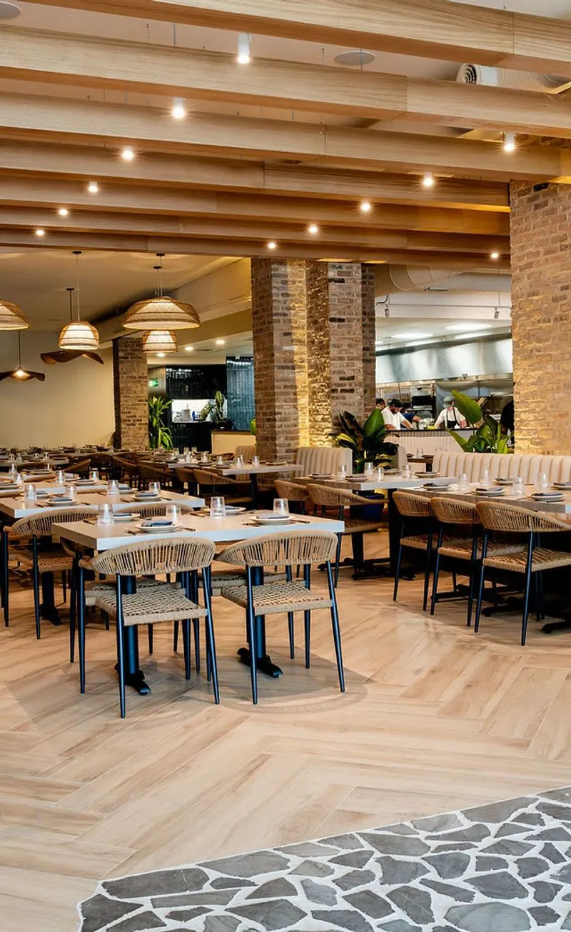 Ithaki Estiatorio (Greektown Revival)