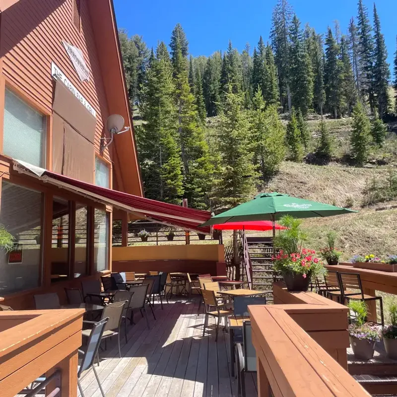 Cabin Bar & Grill