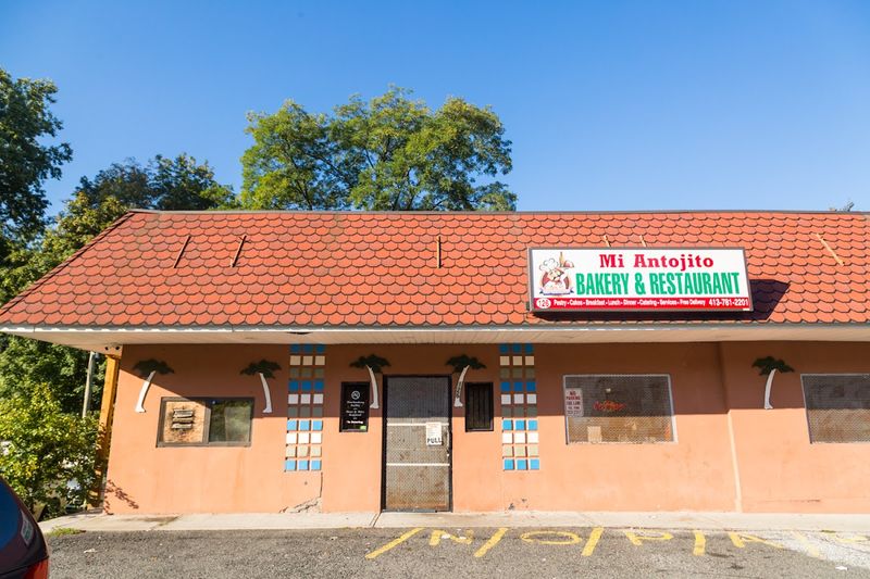 Mi Antojito Bakery & Restaurant – Springfield, MA