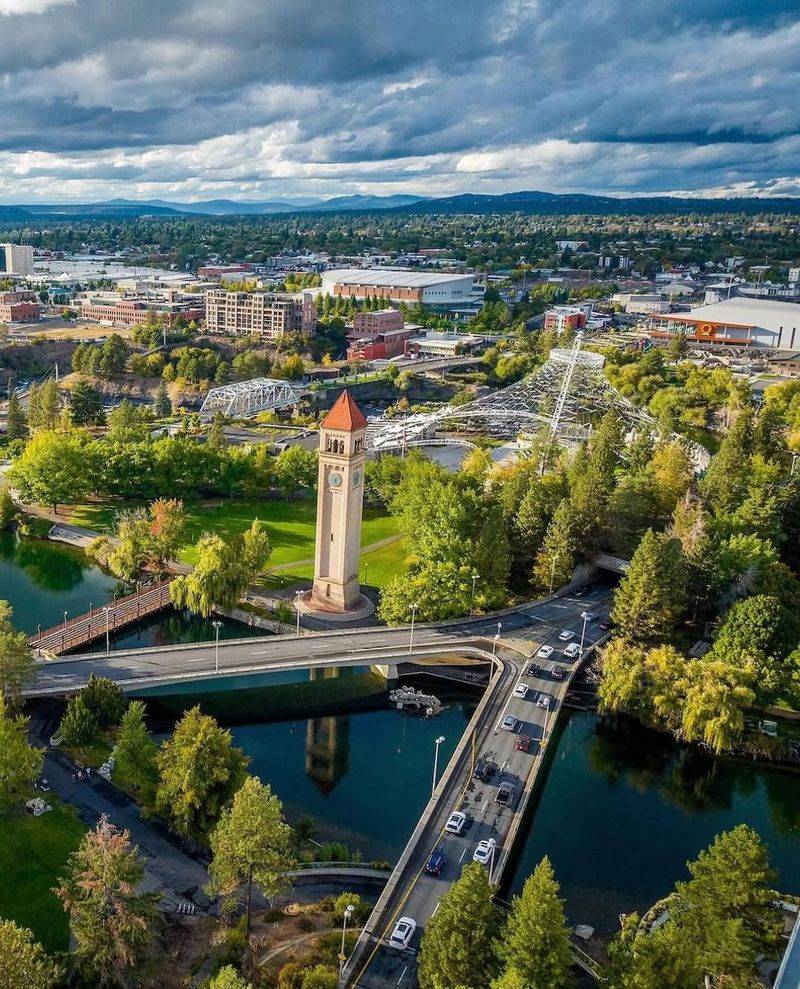 Spokane — “Park Paths and Dog-Owner Waves”
