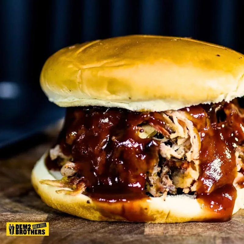 Dem 2 Brothers & a Grill