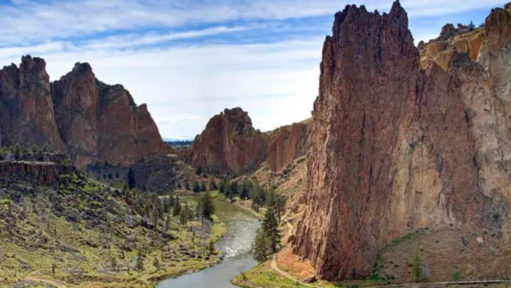 Beyond Bend’s Popularity: 8 Central Oregon Towns Where Nature Still Comes First