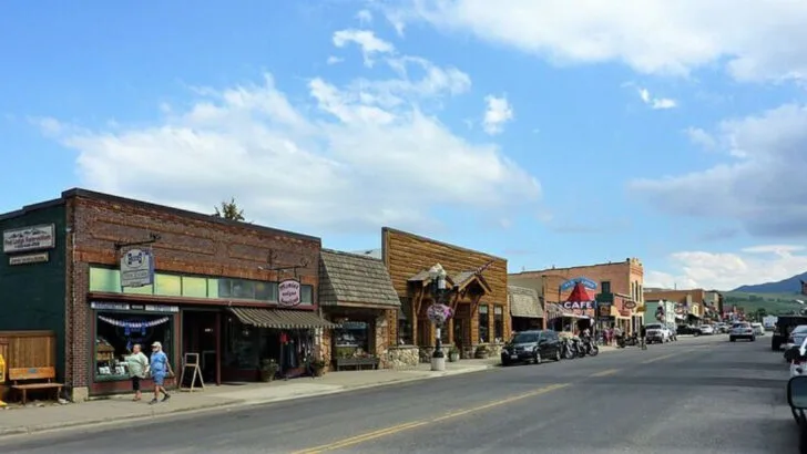 Beyond Helena’s Open Plains, 9 Montana Towns That Carry the Spirit of the West