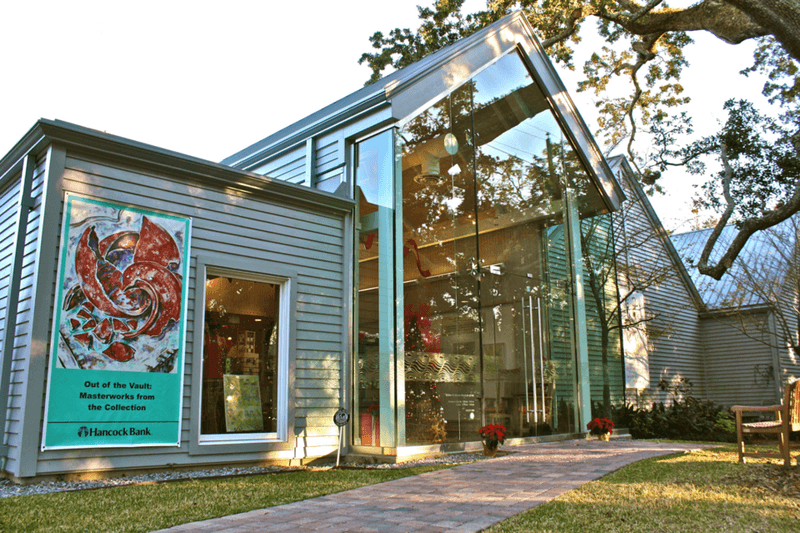 Ocean Springs – Artistic Coastal Retreat