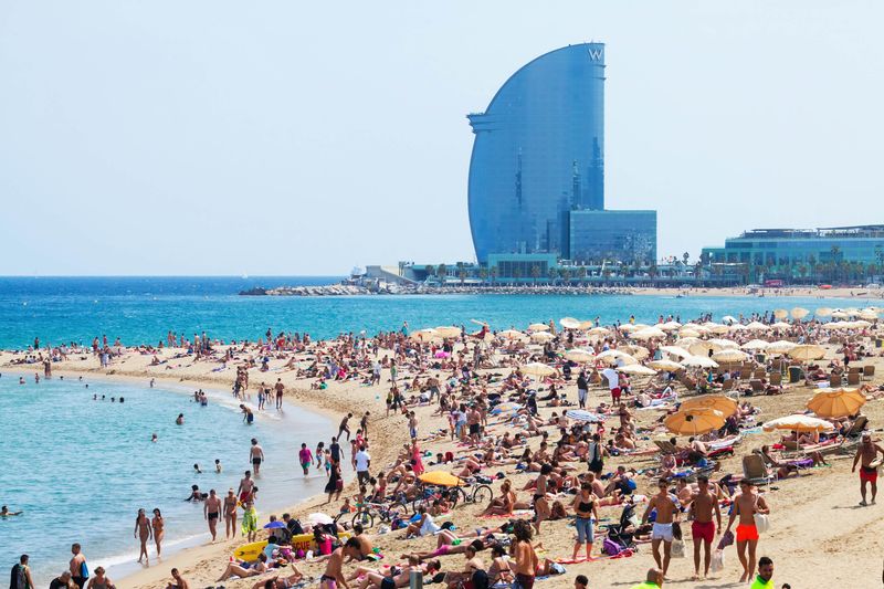 Passeig Marítim / Barceloneta — Barcelona, Spain