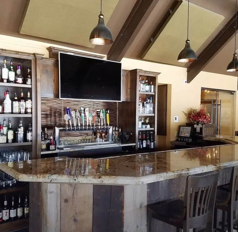 Meadow Lake Bar & Grille