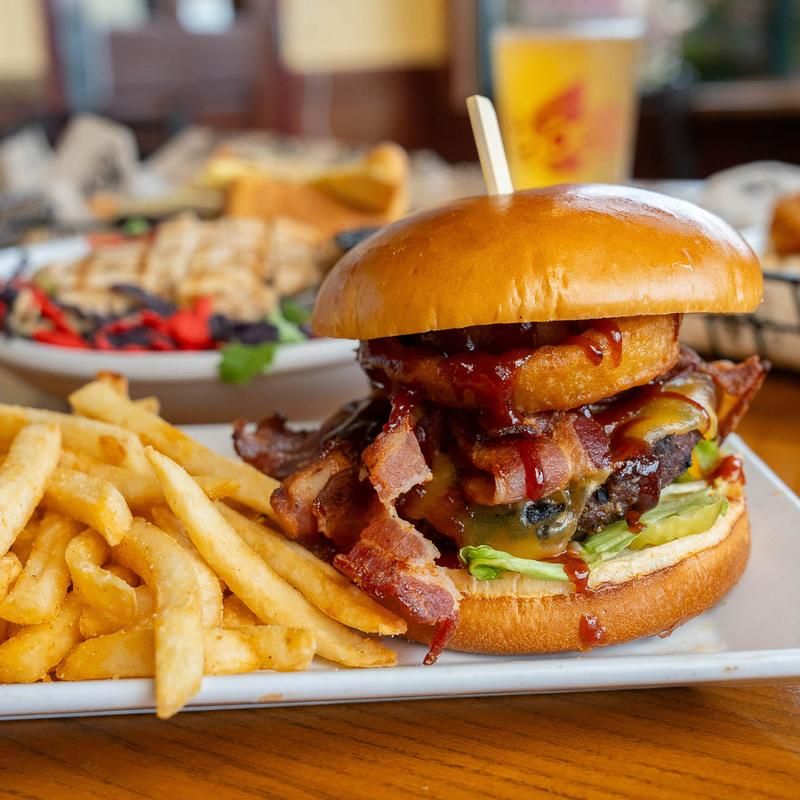 Burgers & Brew – Chelan